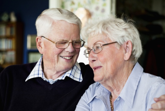 Badanie TNS: Potrzebna jest edukacja społeczeństwa w zakresie emerytur BIZNES, Finanse - Przeciętny Polak w wieku 25-45 lat jest zagubiony w gąszczu tematów związanych z jego przyszłą emeryturą. Aż 61 proc. osób bierze pod uwagę podjęcie dodatkowej pracy w celu uzyskania środków na niezbędne wydatki po zakończeniu kariery zawodowej.
