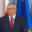 Minister infrastruktury: Wydłużenie uprawnień dla kierowców czy maszynistów nie stanowi zagrożenia. Bez tego groził nam paraliż transportowy kraju