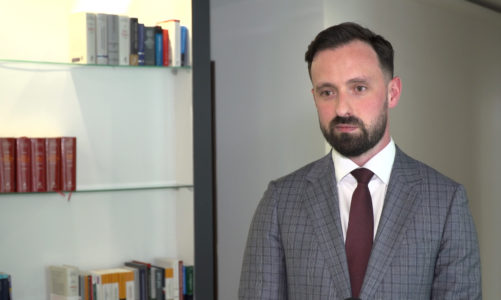 Nowa ustawa deweloperska lepiej ochroni nabywców mieszkań. Ale może też uderzyć ich po kieszeni