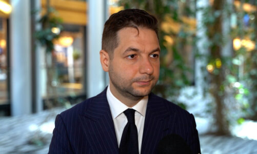 Kończy się 90-dniowe moratorium na cła nałożone przez Donalda Trumpa. Negocjacje UE–USA na razie bez porozumienia