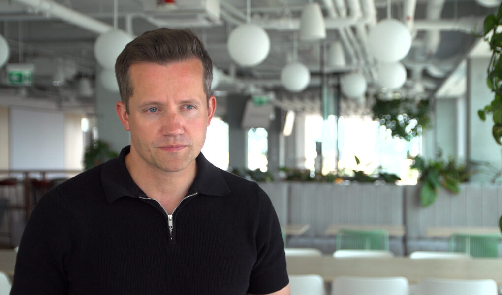 Sztuczna inteligencja zmienia krajobraz rynku pracy w IT. Wpływa na branżę mocniej niż jakakolwiek inna technologia wcześniej