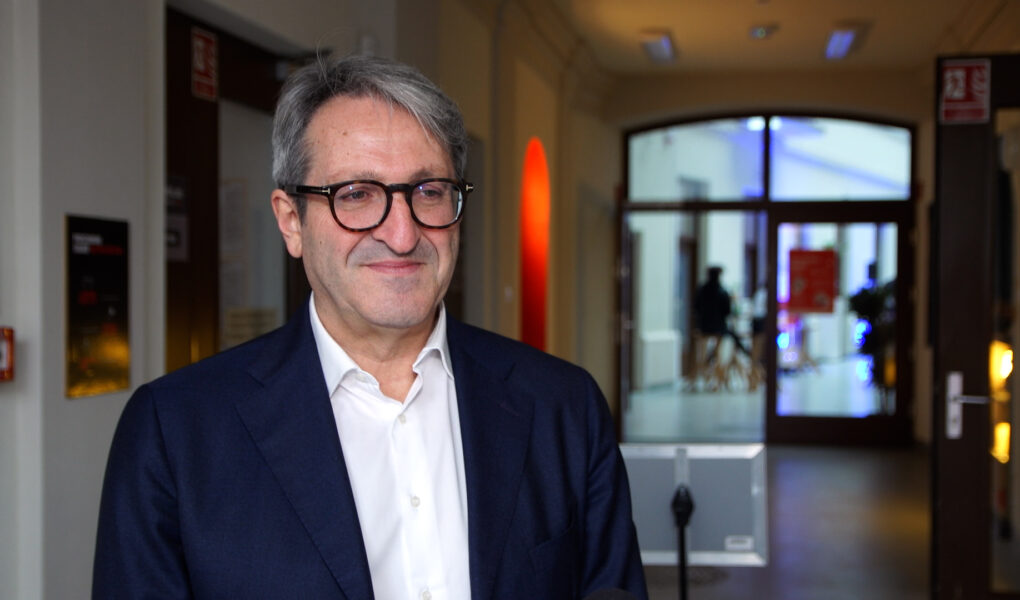 Trwają prace nad aktem sprawiedliwości cyfrowej. Nowe przepisy mają ograniczyć manipulacje w e-commerce i mediach społecznościowych